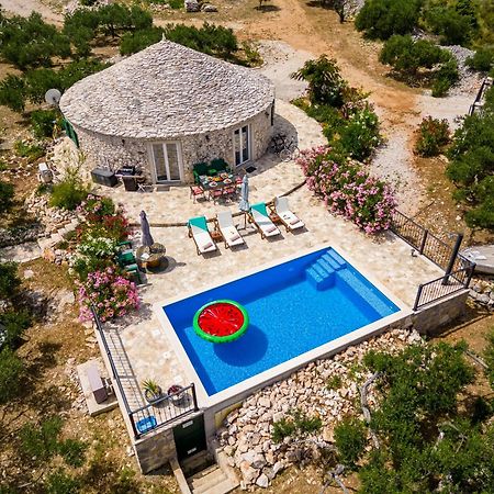 Island Getaway - Heritage House Mirce Extérieur photo
