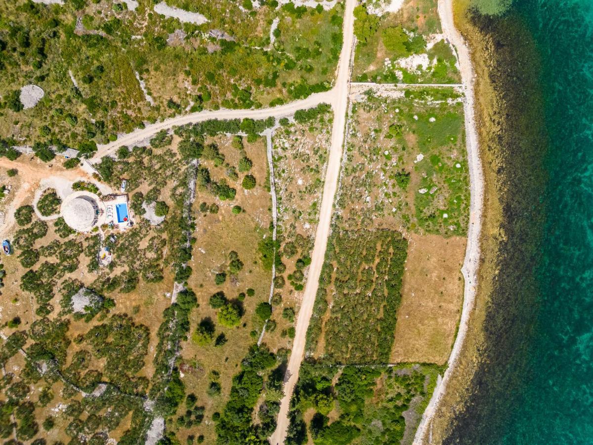Island Getaway - Heritage House Mirce Extérieur photo