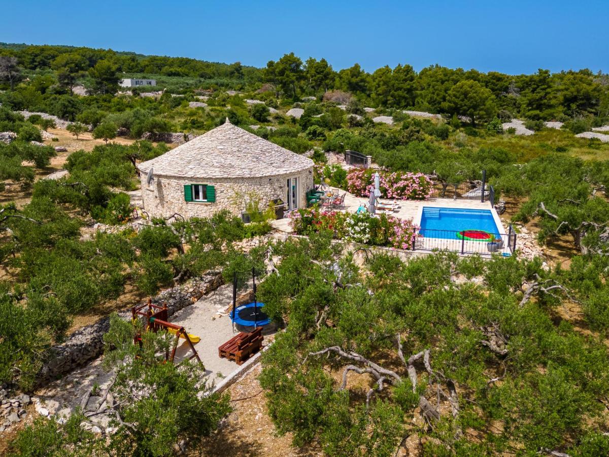 Island Getaway - Heritage House Mirce Extérieur photo