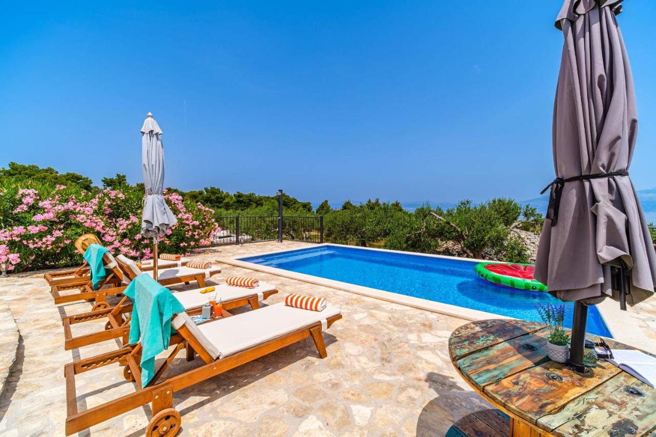 Island Getaway - Heritage House Mirce Extérieur photo